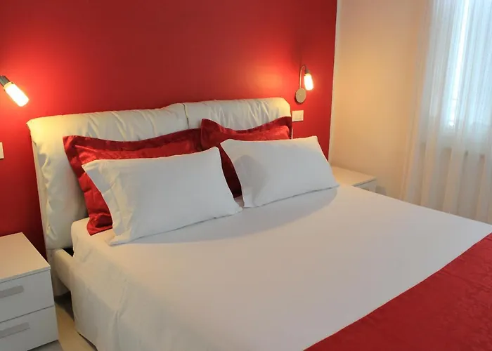 foto di Rooms&Breakfast Il Punto... Peschiera del Garda