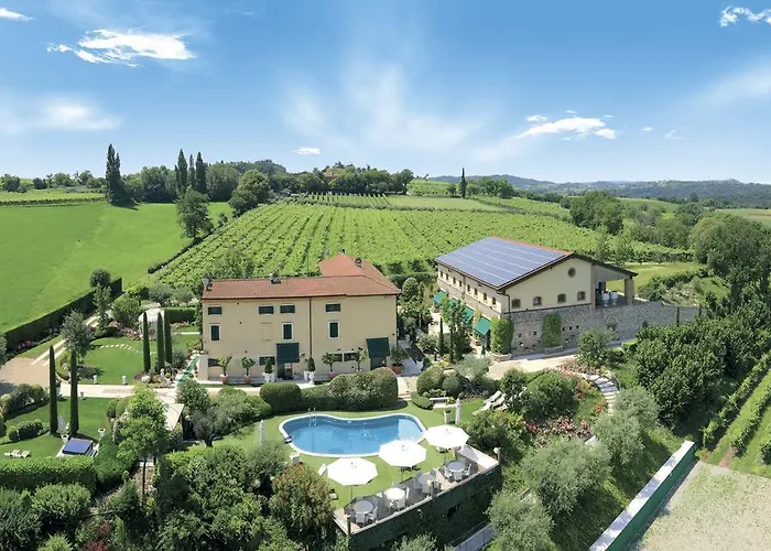 Resort Casino Di Caccia Custoza photo