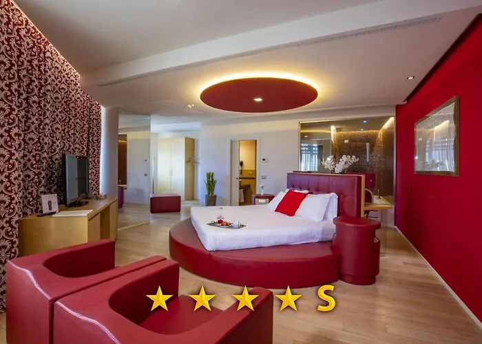Hotel Glamour Bassano del Grappa photo