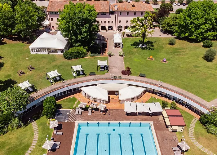 Hotel Ristorante Fior Castelfranco Veneto photo