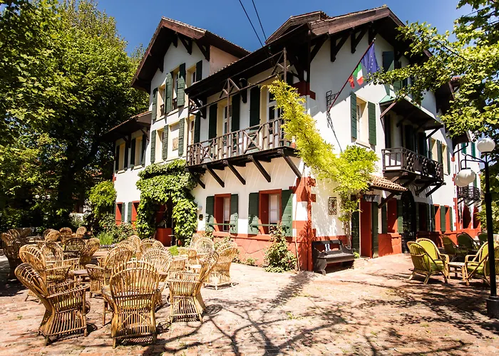 Фото Residenza D'Epoca Albergo Quattro Fontane Венеция-Лидо