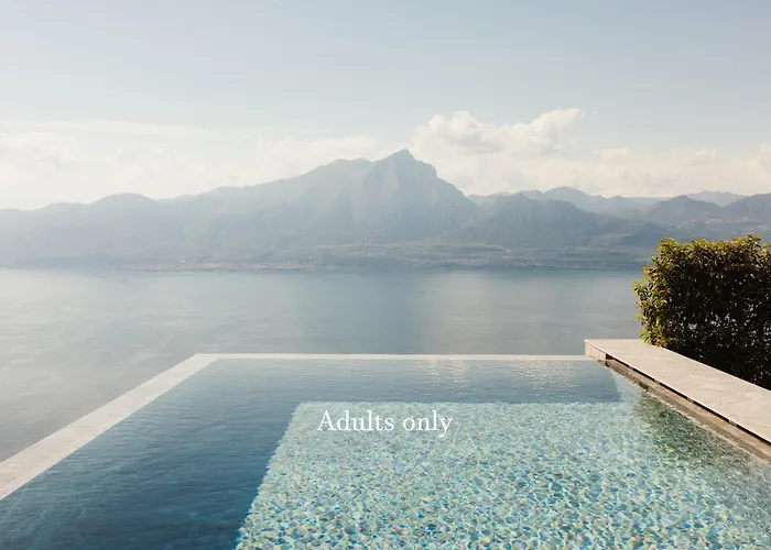 Cape Of Senses Hotel Torri Del Benaco photo