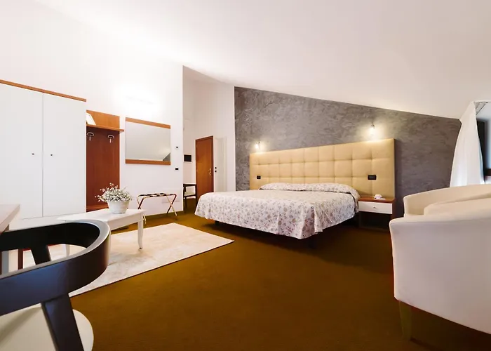 Hotel Roma Cittadella photo
