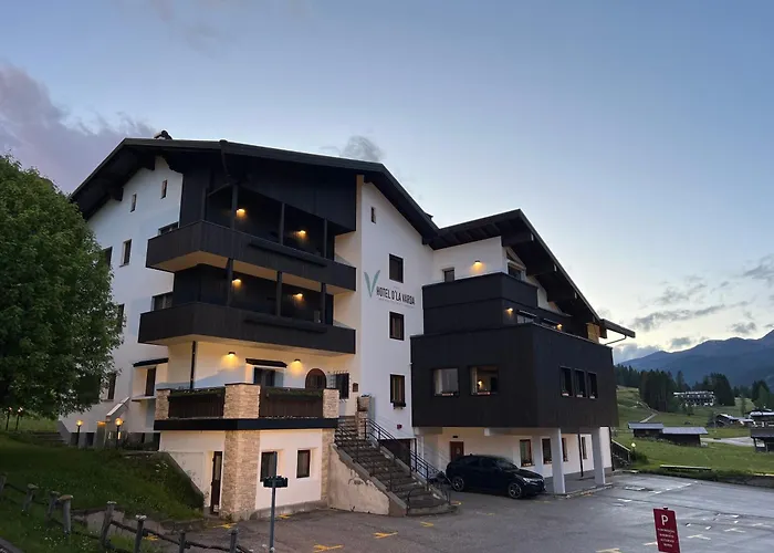 Hotel D'La Varda Di Topran D'Agata Paolo &C Sas Padola photo