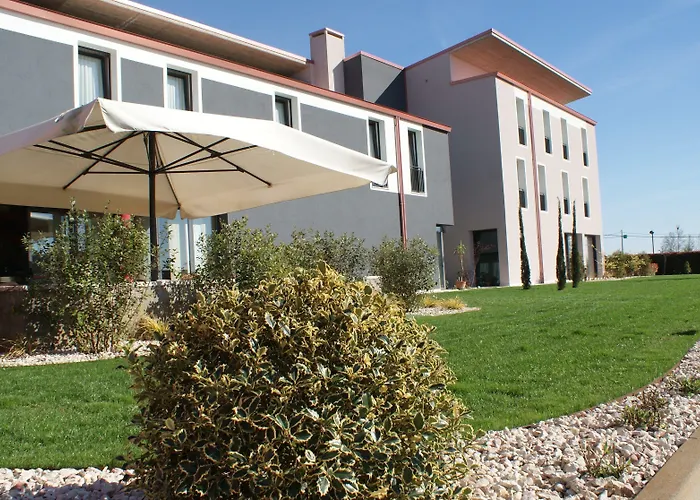 Hotel Corte Quadri Lonigo photo