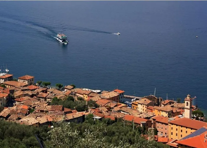 Apartments Parolotti Castelletto di Brenzone képek