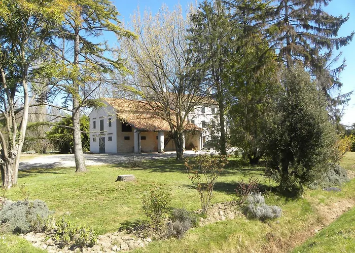 foto di Agriturismo Marzanino Torre di Mosto