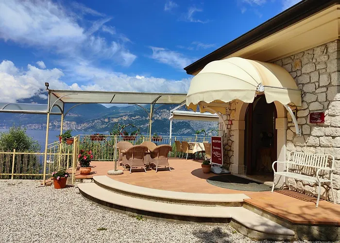 Residence Casa Maria Assenza di Brenzone foto