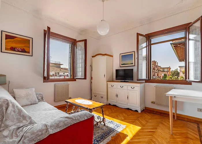 fotos do Casa Del Sole Venice Lido Sleep Up To 6, 2 Bathrooms,1 Minute From The Beach Lido di Venezia