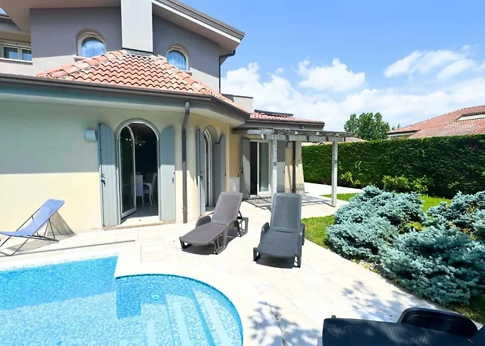 foto di Villa singola con piscina Quinta Est Rosolina