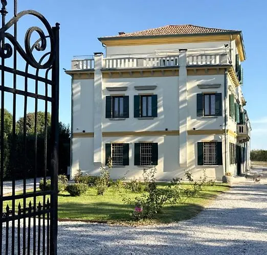 صورة نوفينتا دي بْيافي Agriturismo Venice Villa Crico