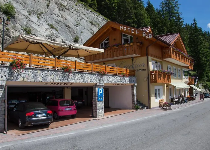 Hotel Garni Excelsior Livinallongo Del Col Di Lana photo