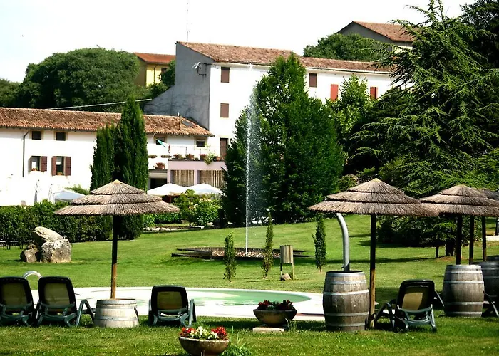 Resort La Mola Sommacampagna photo
