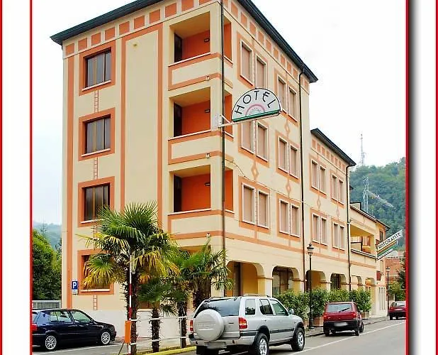 Hotel Ristorante Fratelli Zenari Chiampo photo