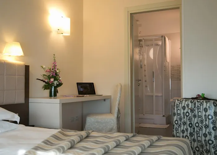 Hotel Calinferno Codogne photo