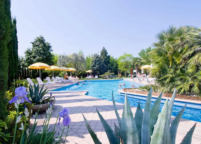 Hotel Grand Torino Abano Terme photo