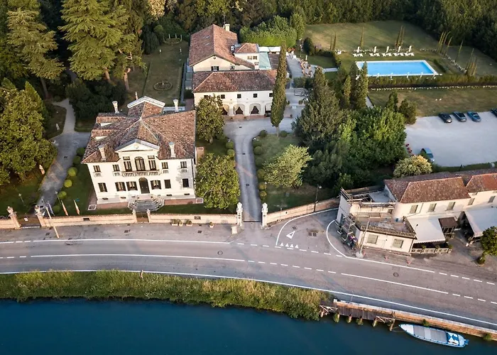 Villa Franceschi Hotel & Resort Mira photo